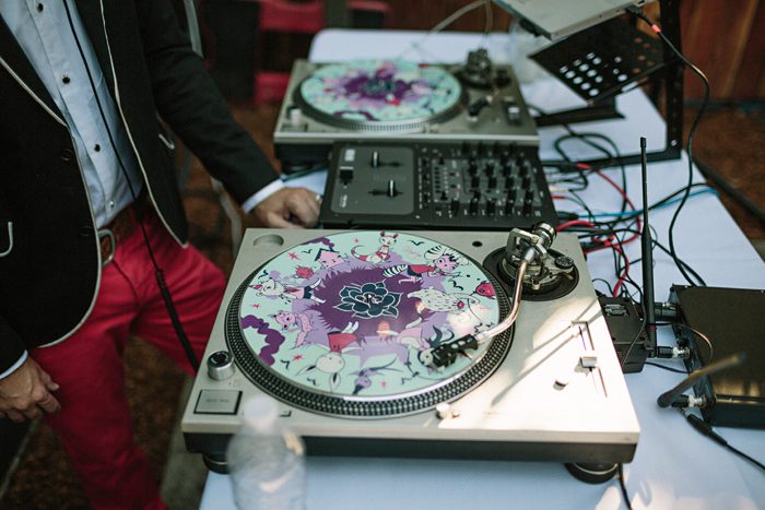 Jonas Seaman Americanvirus Misti_And_Asaf_1035