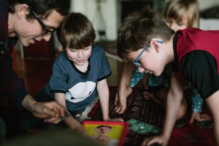 Jonas_Seaman_KaitBobbyScarletWed_1012