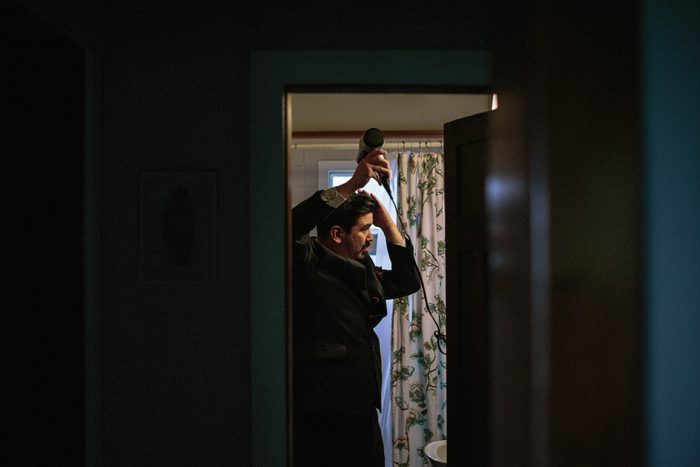 Jonas_Seaman_KaitBobbyScarletWed_1015