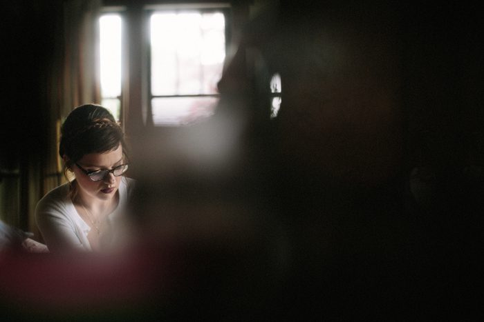 Jonas_Seaman_KaitBobbyScarletWed_1024