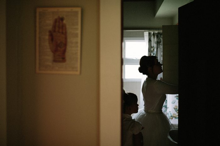 Jonas_Seaman_KaitBobbyScarletWed_1058