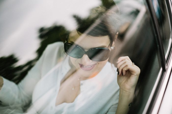 Jonas_Seaman_KaitBobbyScarletWed_1063