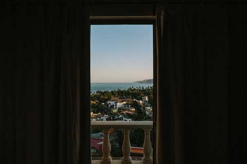 YourHeartTheSizeOfAFist_Jonas_Seaman_1027