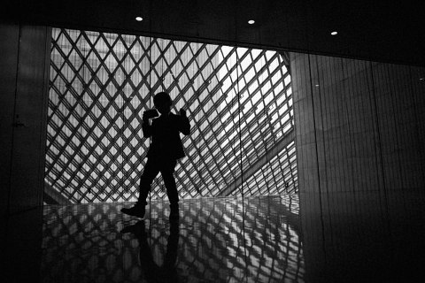 the_moon_loves_the_sky_jonas_seaman_1009